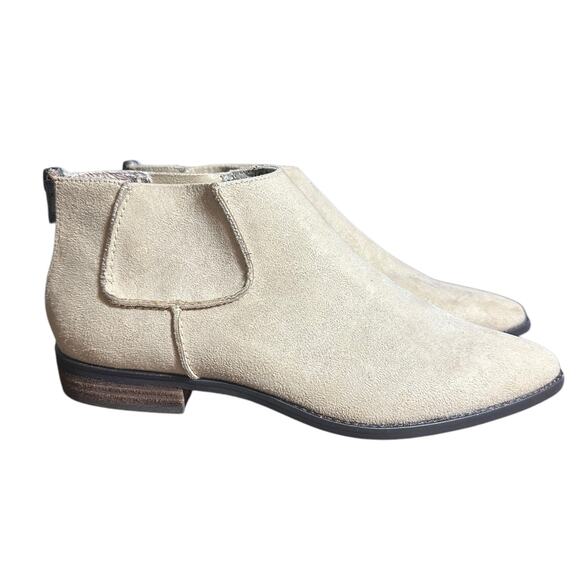 Band of Gypsies Madison Suede Ankle Boots Cream Sz 10 - Picture 1 of 12